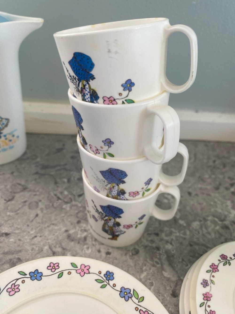 Holly Hobbie Blue & White plastic Tea Set - Picture 12 of 15